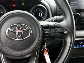 Toyota Yaris (2023) thumbnail 21