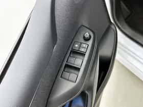Toyota Yaris (2023) thumbnail 22