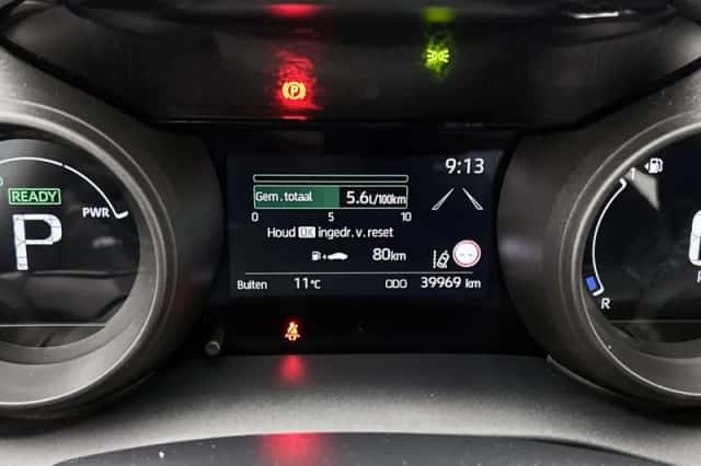 Toyota Yaris (2023) thumbnail 6