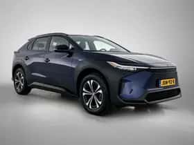Toyota bZ4X (2025) thumbnail 16