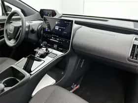 Toyota bZ4X (2025) thumbnail 32