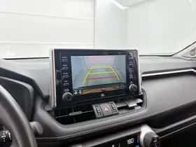 Toyota RAV4 (2021) thumbnail 13