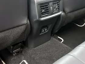 Toyota RAV4 (2021) thumbnail 29