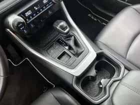 Toyota RAV4 (2021) thumbnail 41