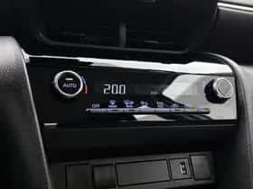 Toyota Yaris_Cross (2024) thumbnail 13