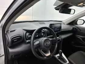 Toyota Yaris_Cross (2024) thumbnail 9