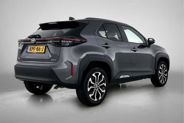 Toyota Yaris_Cross (2025) thumbnail 2