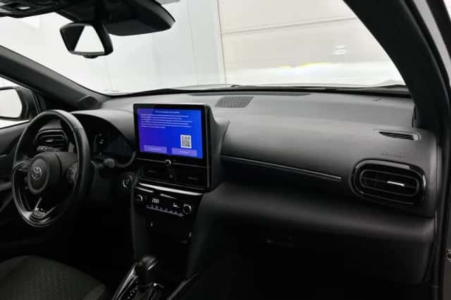 Toyota Yaris_Cross (2025) thumbnail 6