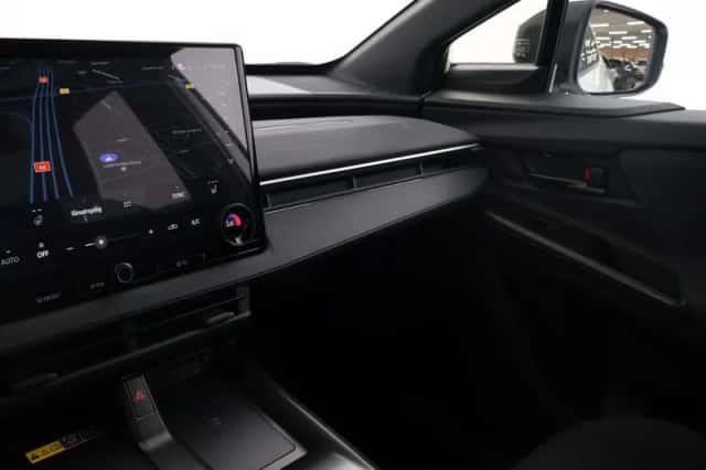 Toyota C-HR+ (2026) thumbnail 6