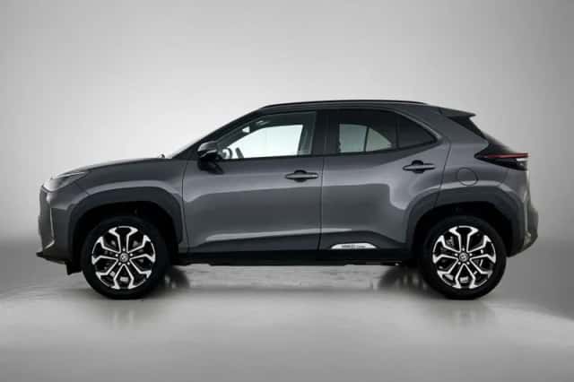 Toyota Yaris_Cross (2025) thumbnail 3