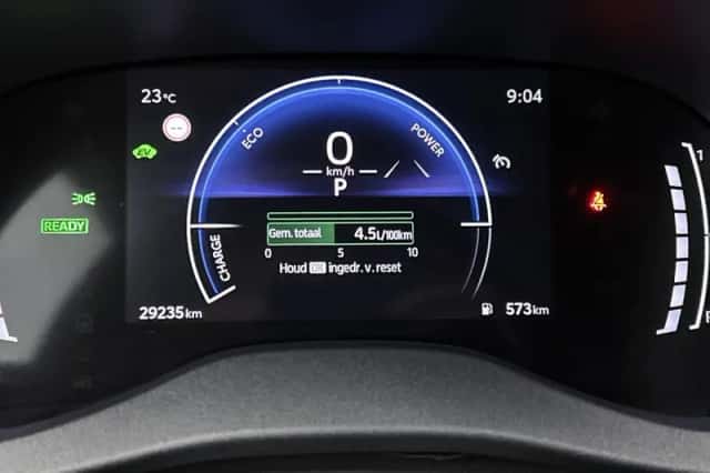 Toyota Yaris (2025) thumbnail 6