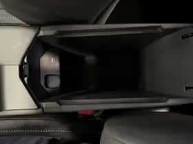 Toyota C-HR (2025) thumbnail 31