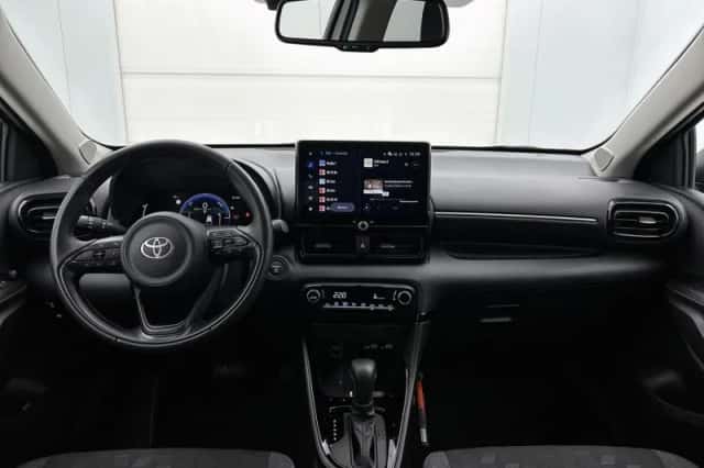 Toyota Yaris (2025) thumbnail 5