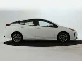 Toyota Prius (2022) thumbnail 14