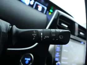 Toyota Prius (2022) thumbnail 22