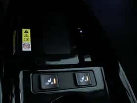 Toyota Prius (2022) thumbnail 25