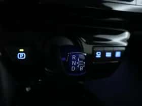Toyota Prius (2022) thumbnail 34