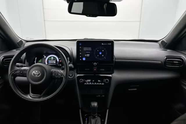 Toyota Yaris_Cross (2025) thumbnail 4