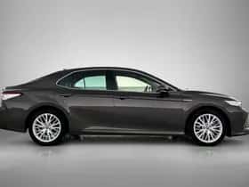 Toyota Camry (2019) thumbnail 18