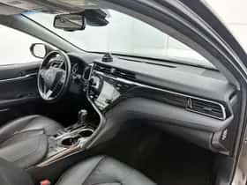Toyota Camry (2019) thumbnail 35
