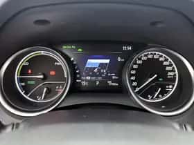 Toyota Camry (2019) thumbnail 6