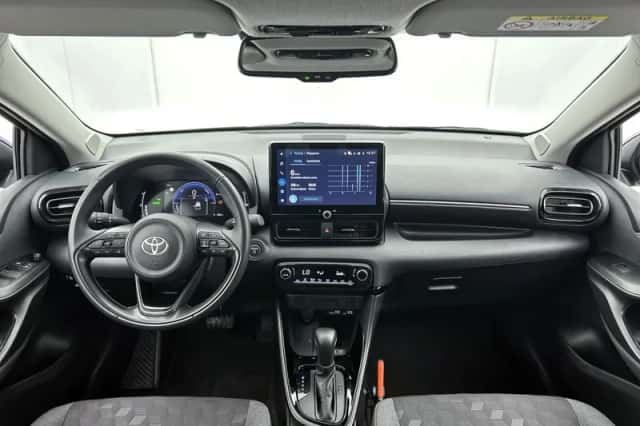 Toyota Yaris (2025) thumbnail 5