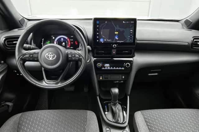 Toyota Yaris_Cross (2025) thumbnail 5