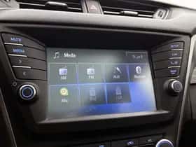 Toyota Avensis (2015) thumbnail 11