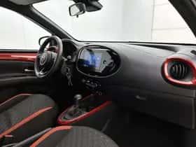 Toyota Aygo (2024) thumbnail 33