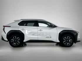 Toyota bZ4X (2025) thumbnail 11