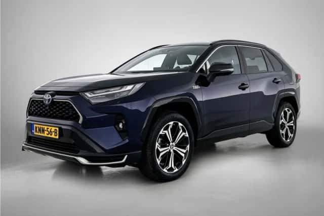 Toyota RAV4 (2022) thumbnail 1