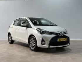 Toyota Yaris (2017) thumbnail 13