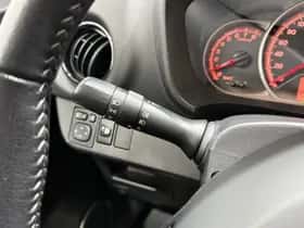 Toyota Yaris (2017) thumbnail 17
