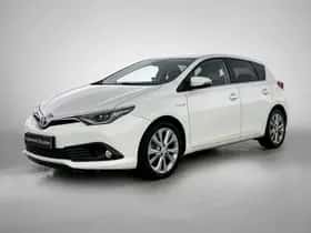 Toyota Auris (2017) thumbnail 1