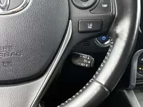 Toyota Auris (2017) thumbnail 20