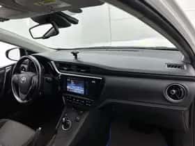 Toyota Auris (2017) thumbnail 29