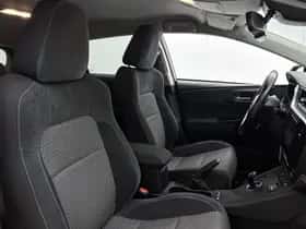 Toyota Auris (2017) thumbnail 30