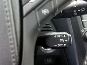 Toyota Avensis (2015) thumbnail 22
