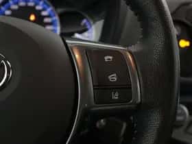 Toyota Yaris (2016) thumbnail 21