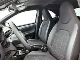 Toyota Aygo (2025) thumbnail 7