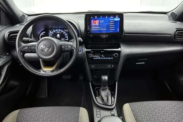 Toyota Yaris Cross (2022) thumbnail 4