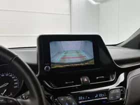 Toyota C-HR (2022) thumbnail 14