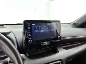 Toyota Yaris (2021) thumbnail 12