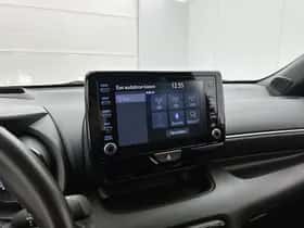 Toyota Yaris (2021) thumbnail 10