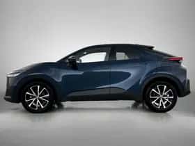 Toyota C-HR (2024) thumbnail 3