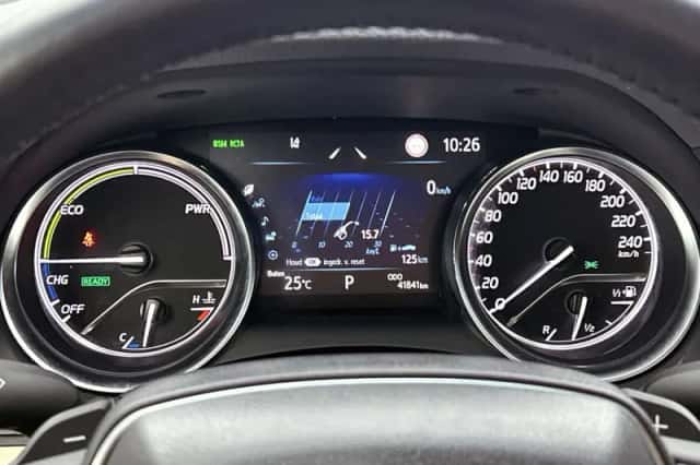 Toyota Camry (2022) thumbnail 6