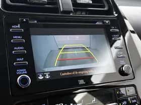 Toyota Prius (2019) thumbnail 13