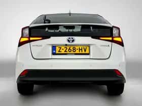 Toyota Prius (2019) thumbnail 31