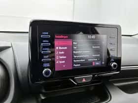 Toyota Yaris (2021) thumbnail 11