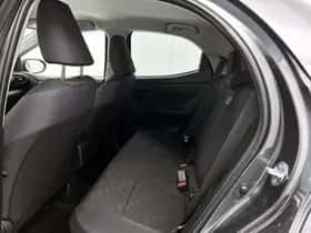Toyota Yaris (2025) thumbnail 9